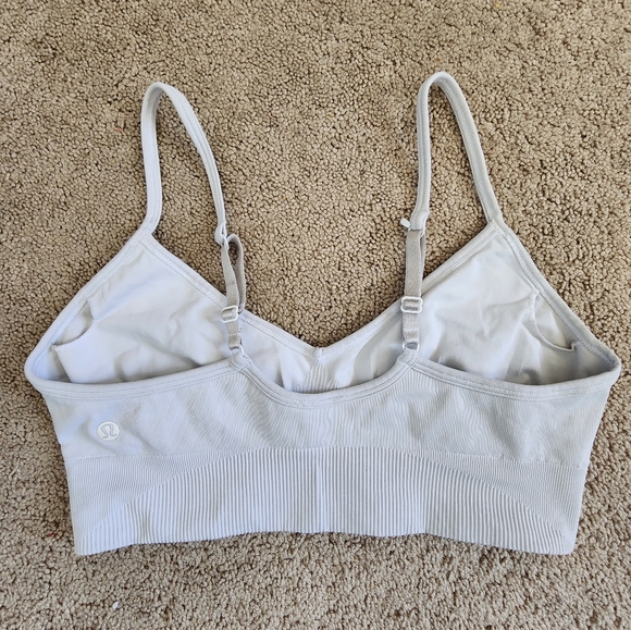 Lululemon Ebb to Street II bra - Picture 6 of 9